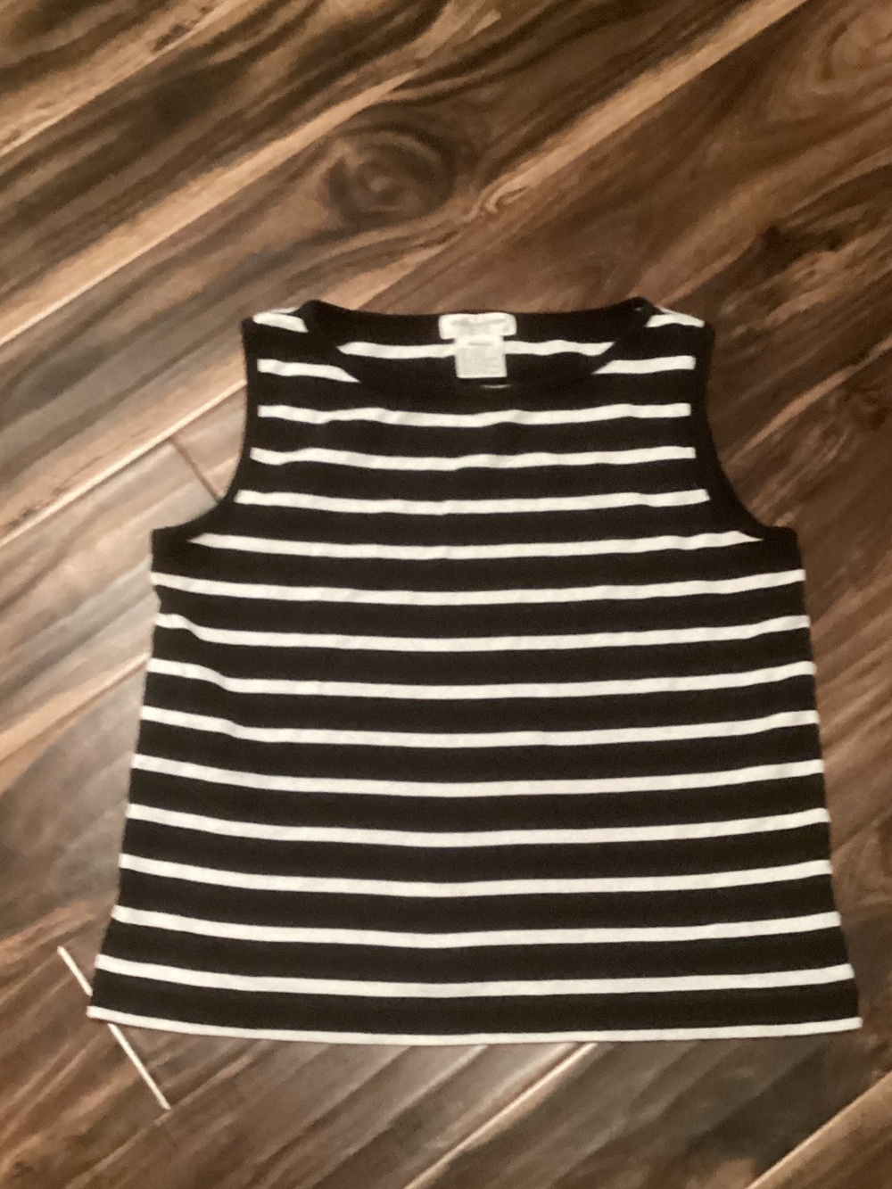 Jones New York Black and White Striped Sleeveless Tank